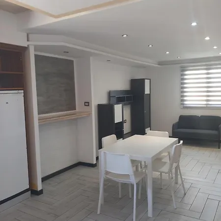 ゲストハウス Chromotherapy Con Bagno In